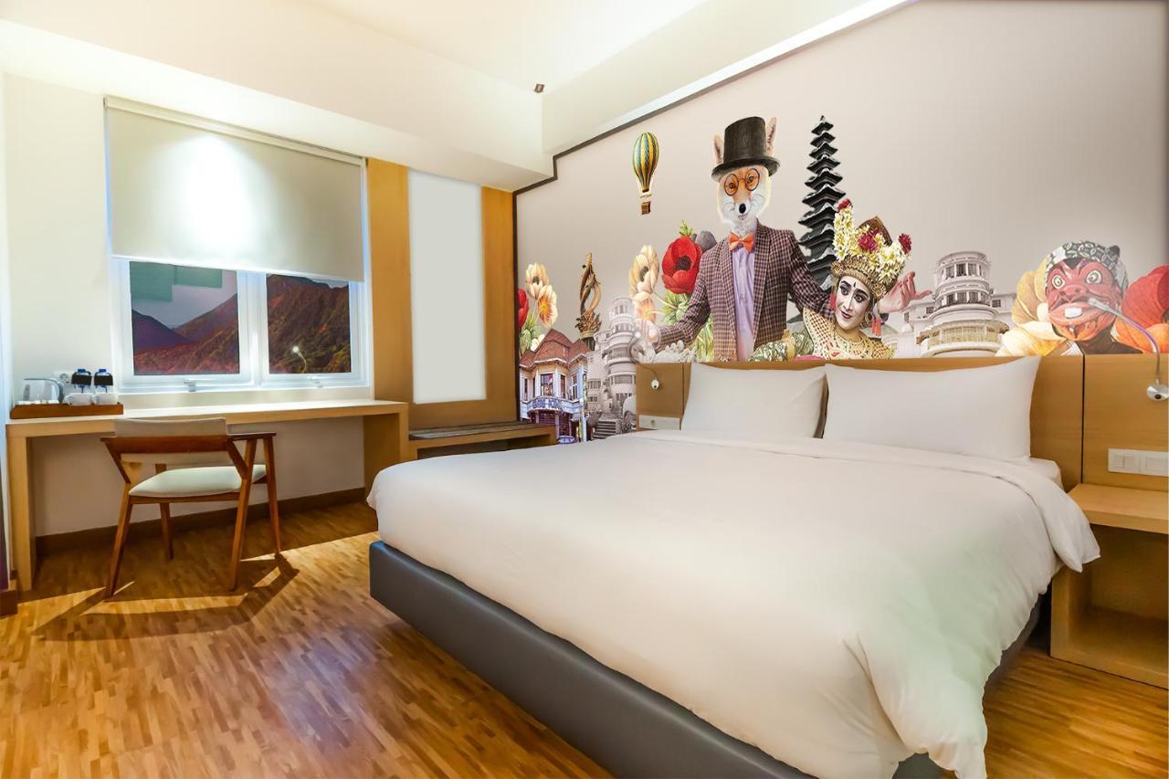 Fox Hotel Jayapura Extérieur photo