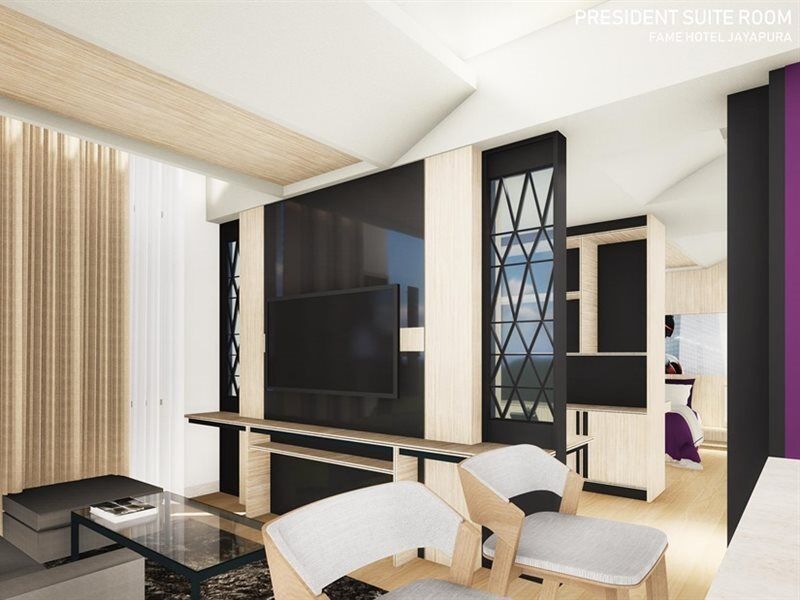 Fox Hotel Jayapura Extérieur photo