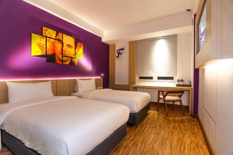 Fox Hotel Jayapura Extérieur photo
